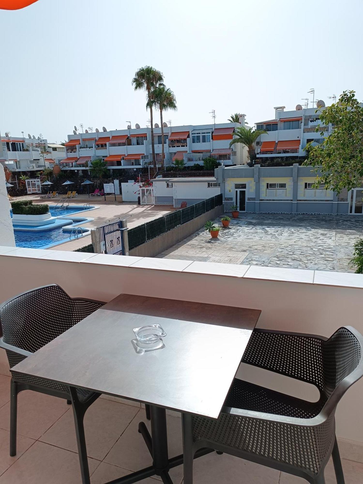 Apartamento Privado Con Piscina Apartman Costa Del Silencio Kültér fotó
