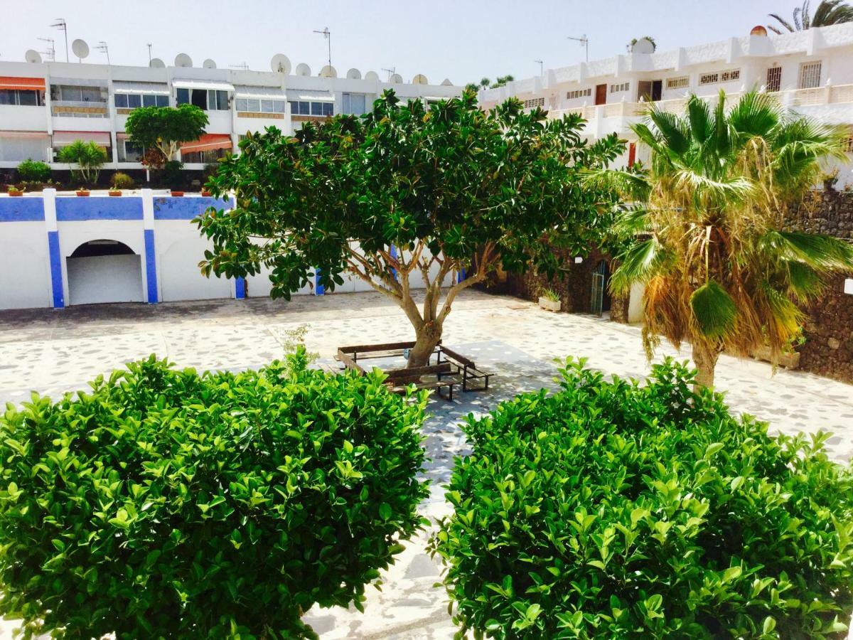 Apartamento Privado Con Piscina Apartman Costa Del Silencio Kültér fotó